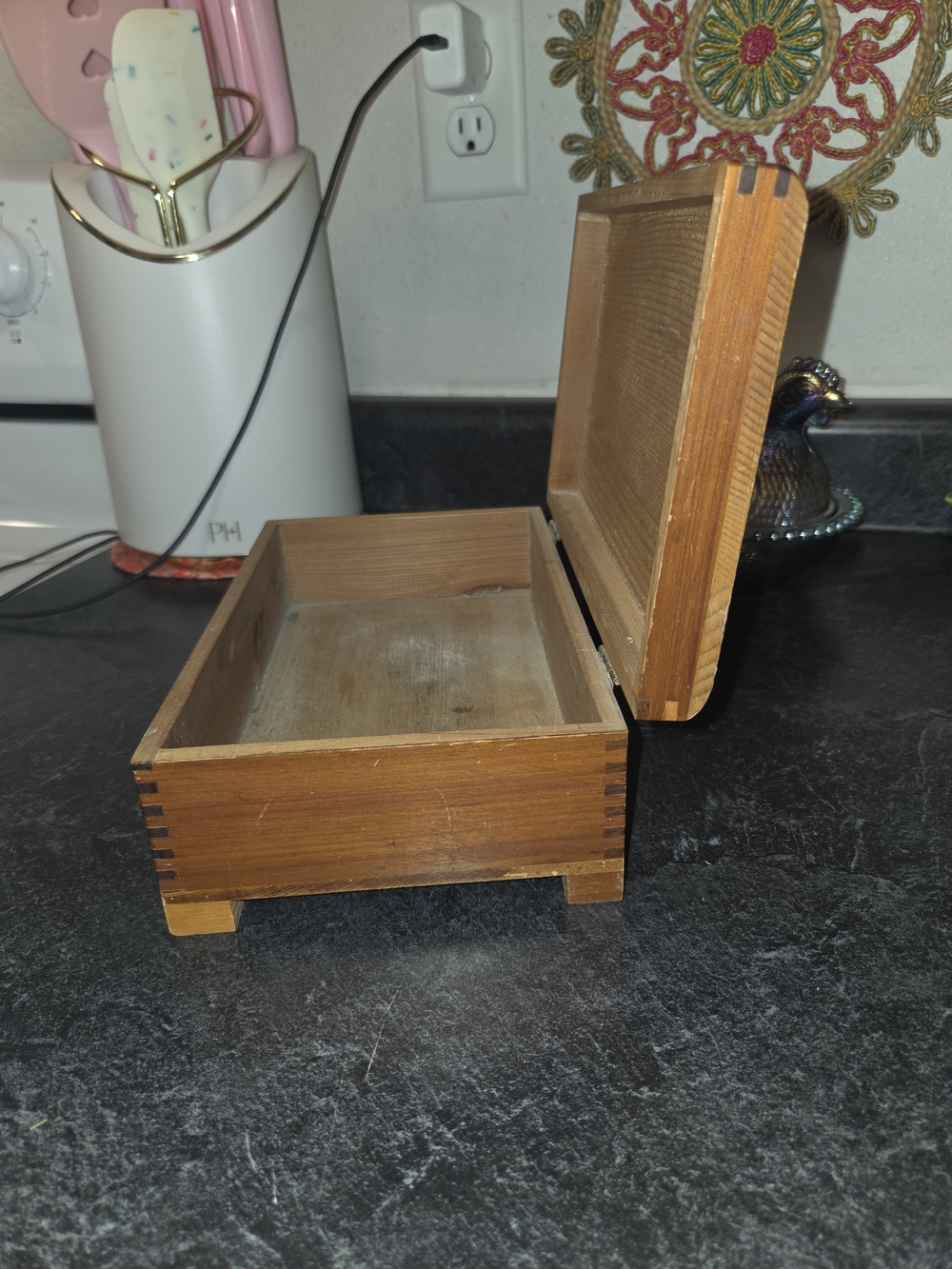 Rustic Keepsake BOX. - Picture 4 of 8